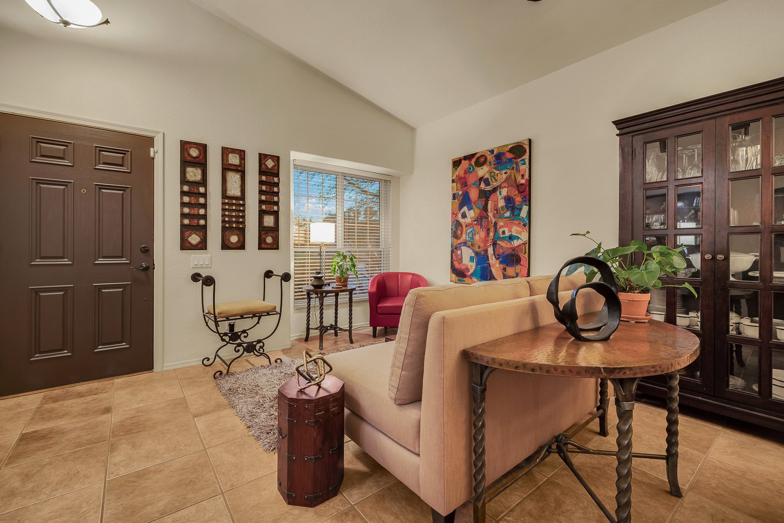 7771 E Calle Del Minique living room, listing photograph